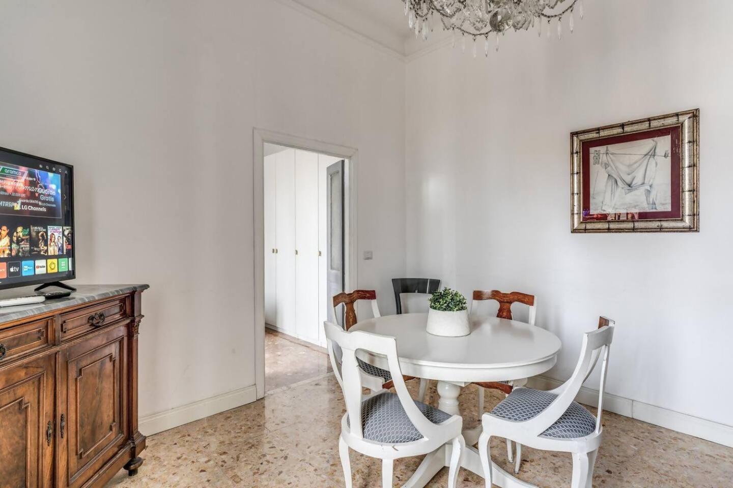 Lovely Renovated Flat By Vatican Roma Ngoại thất bức ảnh