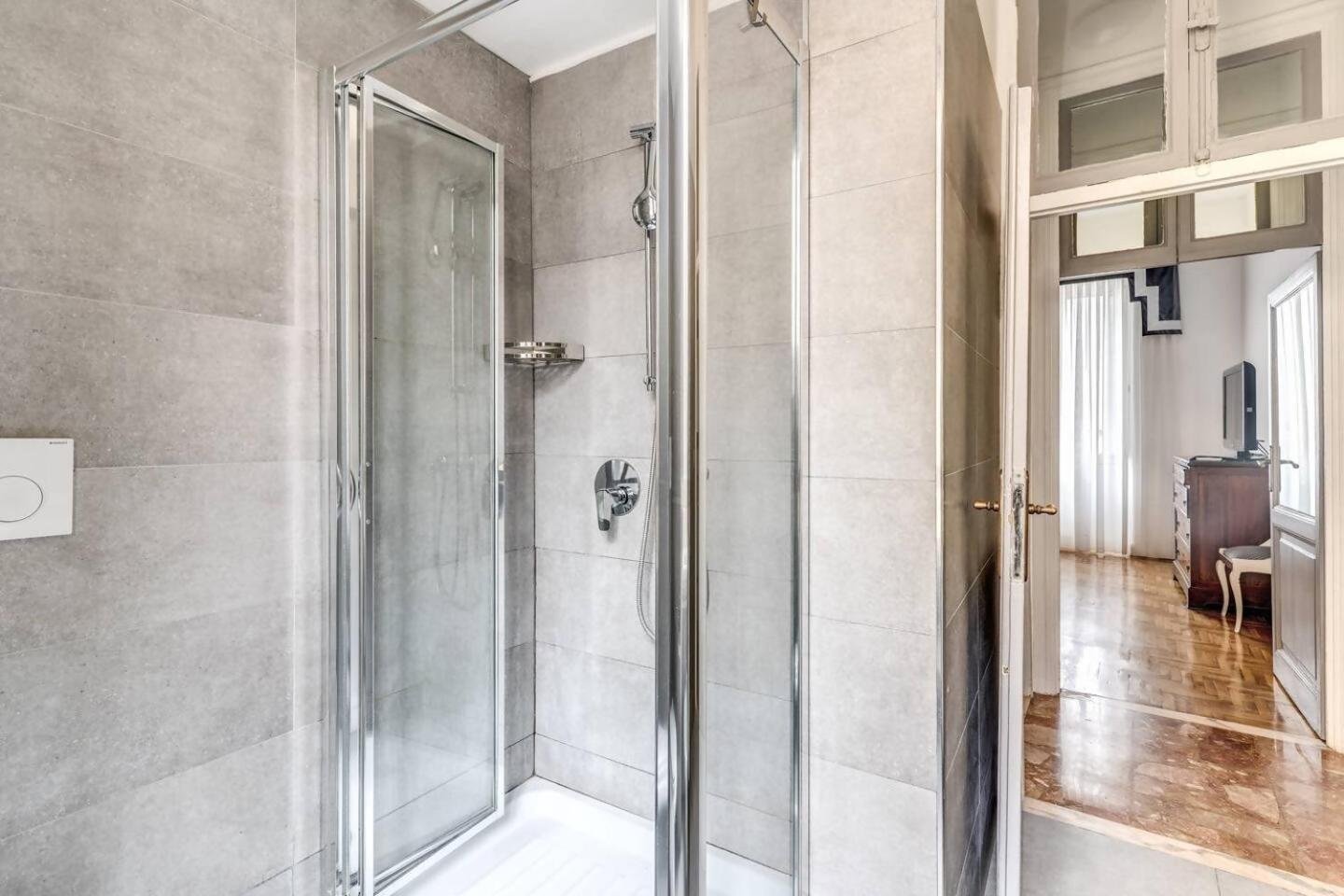 Lovely Renovated Flat By Vatican Roma Ngoại thất bức ảnh